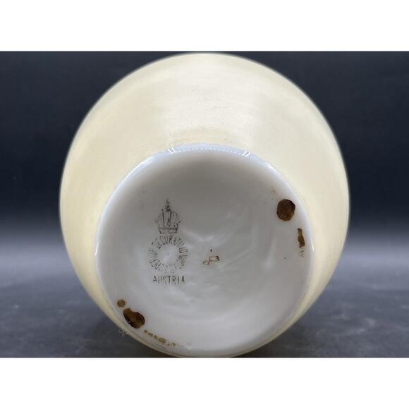 Works Superior Austria Porcelain Vase – Hand-Painted Florals & Gold Trim, 11.5″ - Picture 6 of 11